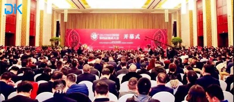 ผู้จัดการทั่วไปของกลุ่ม Chengli ได้รับเกียรติในฐานะผู้ประกอบการดีเด่นของการปร...